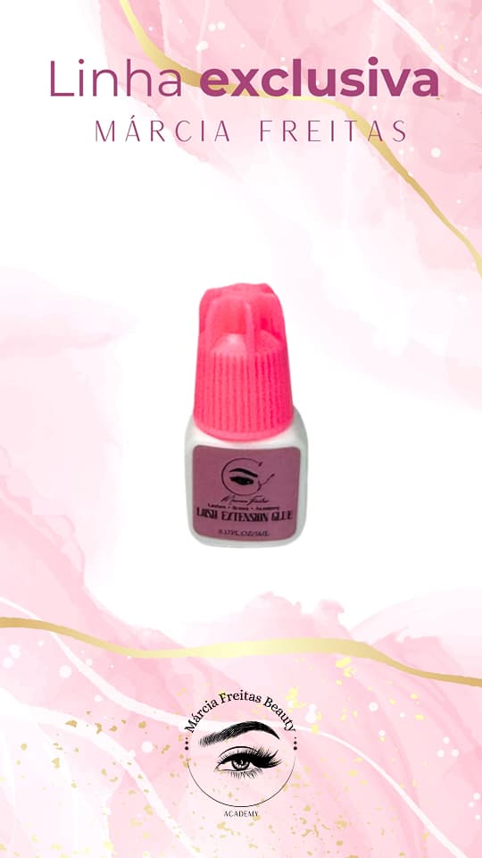 Primer Márcia Freitas